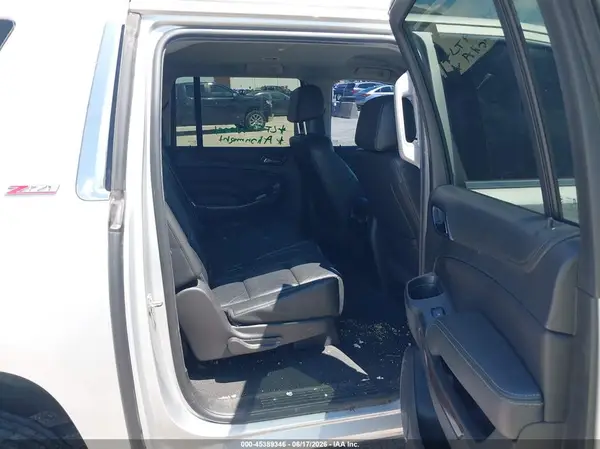 1GNSKHKC6KR255816 2019 CHEVROLET SUBURBAN - Image 8