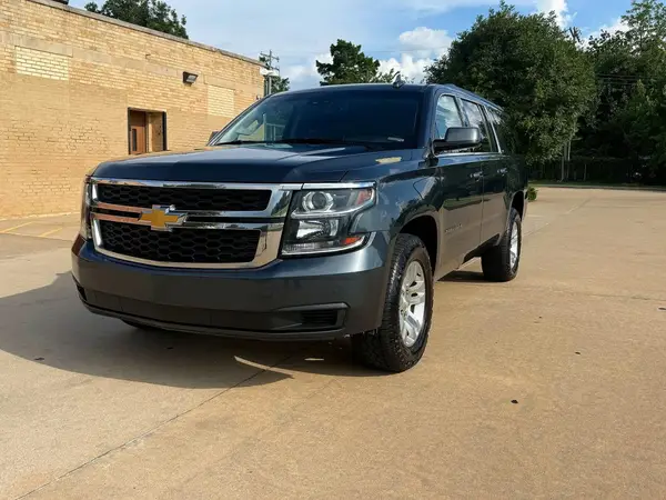 1GNSKHKC6KR275841 2019 CHEVROLET SUBURBAN - Image 2