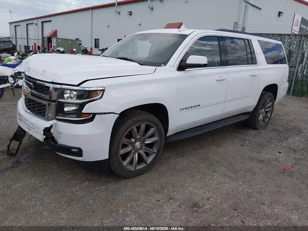 1GNSKHKC6KR313858 2019 CHEVROLET SUBURBAN - Image 2
