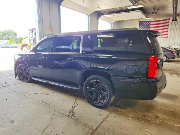1GNSKHKC6KR318848 2019 CHEVROLET SUBURBAN - Image 2