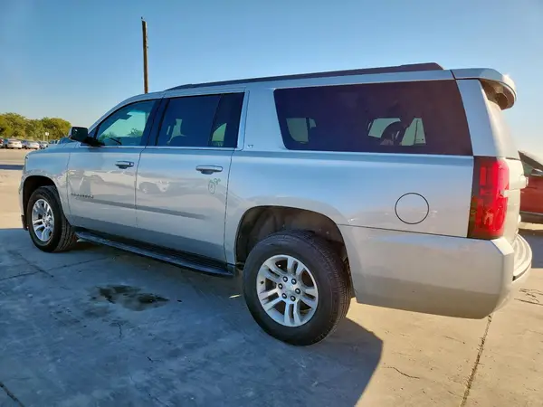 1GNSKHKC6KR350943 2019 CHEVROLET SUBURBAN - Image 2