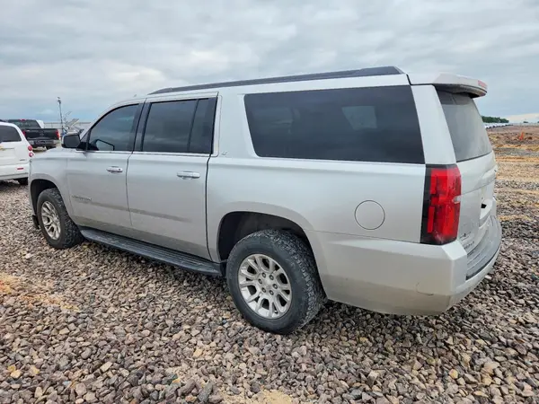 1GNSKHKC6KR358329 2019 CHEVROLET SUBURBAN - Image 2