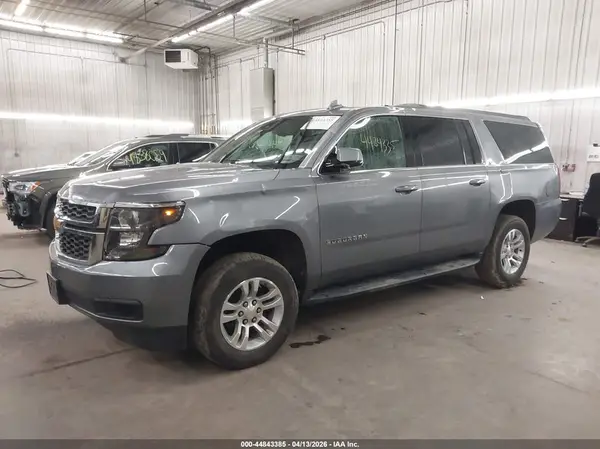1GNSKHKC6LR232599 2020 CHEVROLET SUBURBAN - Image 2