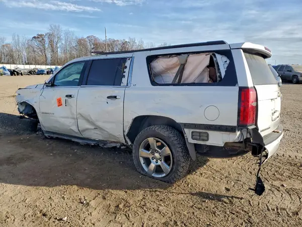 1GNSKHKC7GR239504 2016 CHEVROLET SUBURBAN - Image 2