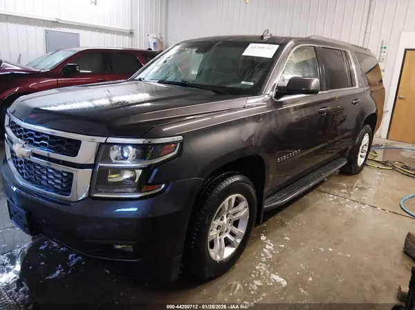 1GNSKHKC7GR273698 2016 CHEVROLET SUBURBAN - Image 2