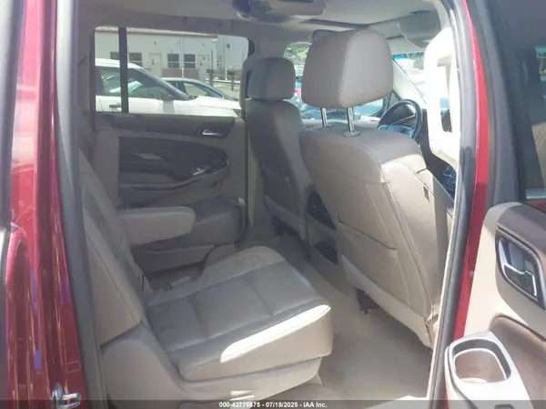 1GNSKHKC7GR427469 2016 CHEVROLET SUBURBAN - Image 8