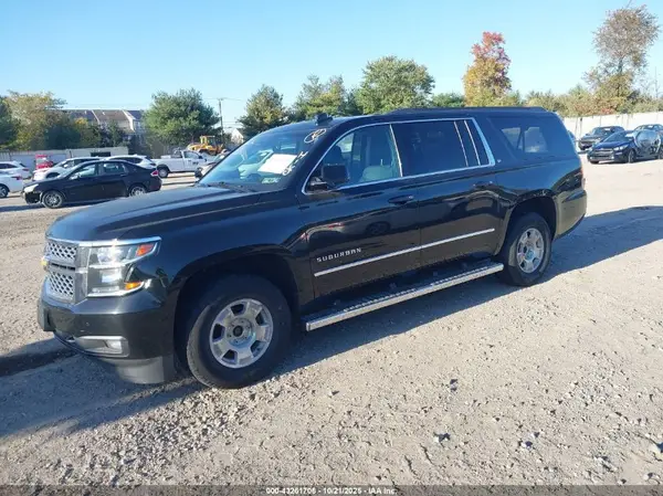 1GNSKHKC7GR444952 2016 CHEVROLET SUBURBAN - Image 2