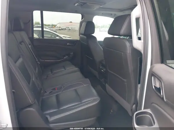 1GNSKHKC7GR471777 2016 CHEVROLET SUBURBAN - Image 8