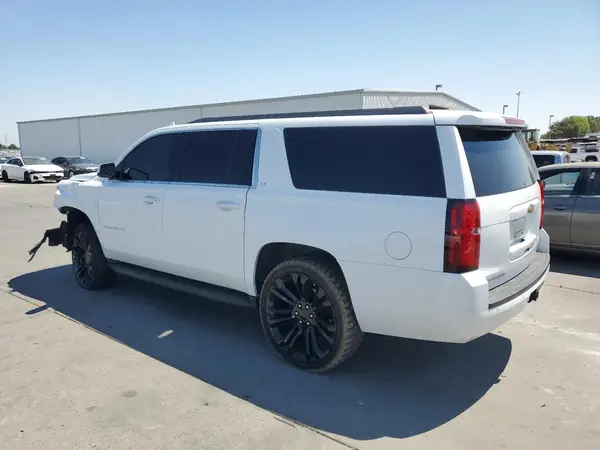 1GNSKHKC7HR133975 2017 CHEVROLET SUBURBAN - Image 2