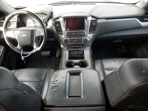 1GNSKHKC7HR235423 2017 CHEVROLET SUBURBAN - Image 8