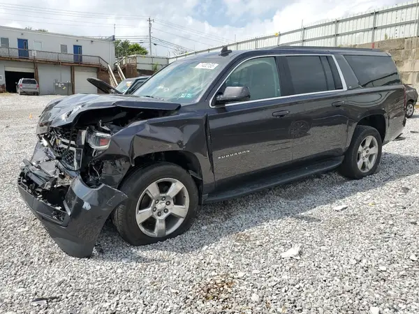 1GNSKHKC7HR286971 2017 CHEVROLET SUBURBAN - Image 1
