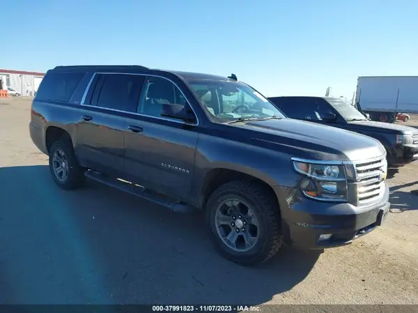 1GNSKHKC7HR383653 2017 CHEVROLET SUBURBAN - Image 1