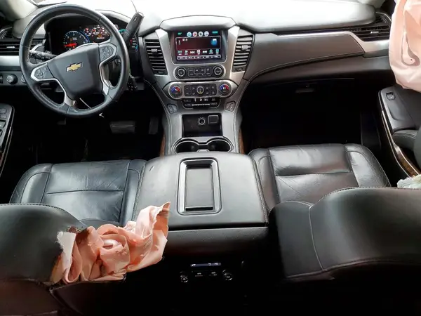 1GNSKHKC7HR388111 2017 CHEVROLET SUBURBAN - Image 8