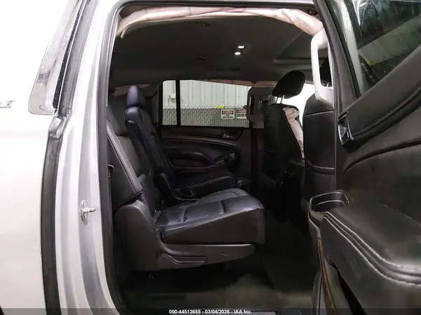 1GNSKHKC7JR275443 2018 CHEVROLET SUBURBAN - Image 8