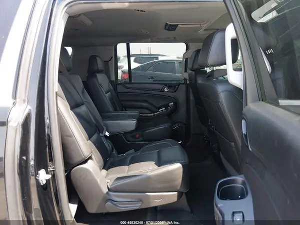 1GNSKHKC7JR293845 2018 CHEVROLET SUBURBAN - Image 8
