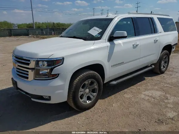 1GNSKHKC7JR309168 2018 CHEVROLET SUBURBAN - Image 2