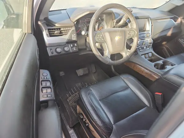 1GNSKHKC7JR357740 2018 CHEVROLET SUBURBAN - Image 8
