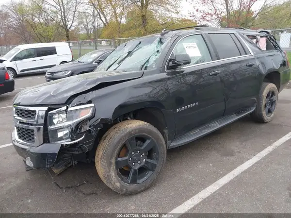 1GNSKHKC7JR382685 2018 CHEVROLET SUBURBAN - Image 2