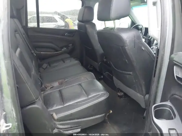 1GNSKHKC7KR102331 2019 CHEVROLET SUBURBAN - Image 8