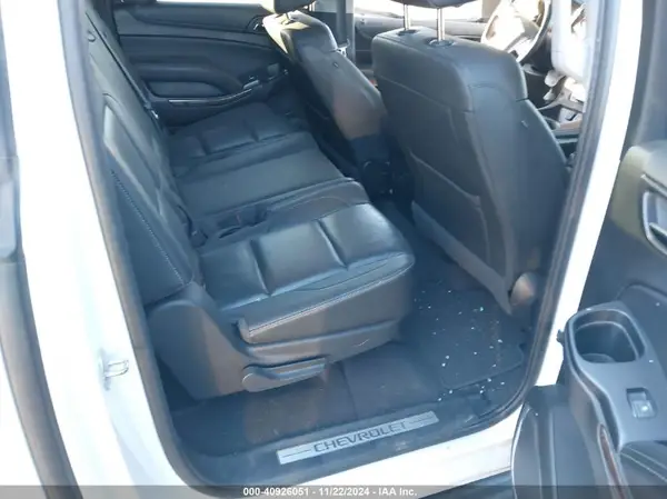 1GNSKHKC7KR120148 2019 CHEVROLET SUBURBAN - Image 8