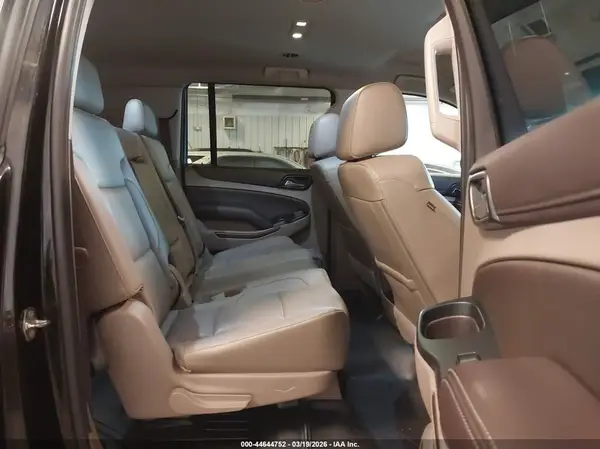 1GNSKHKC7KR129187 2019 CHEVROLET SUBURBAN - Image 8