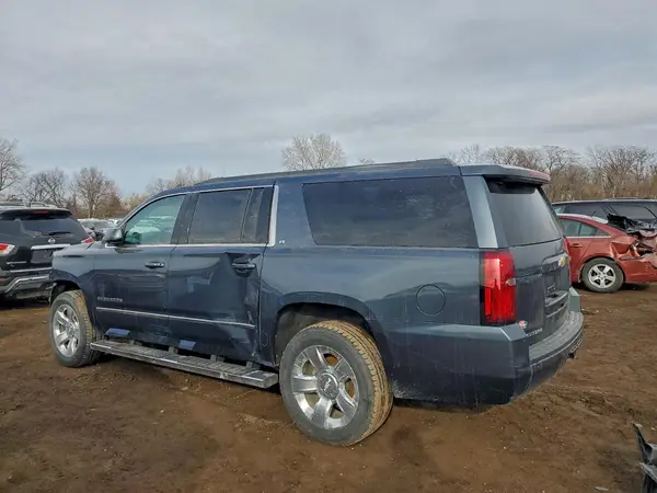 1GNSKHKC7KR216667 2019 CHEVROLET SUBURBAN - Image 2