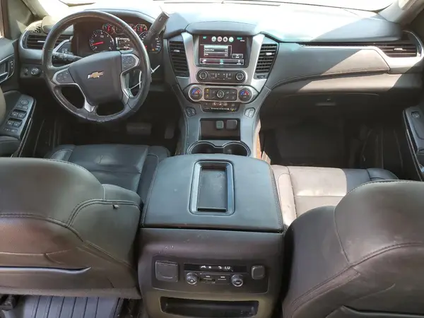 1GNSKHKC7KR279803 2019 CHEVROLET SUBURBAN - Image 8