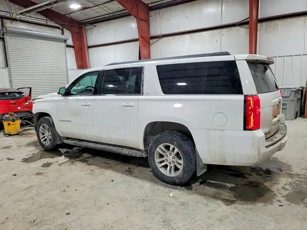 1GNSKHKC7KR347873 2019 CHEVROLET SUBURBAN - Image 2