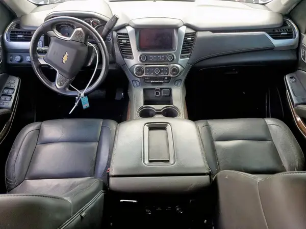 1GNSKHKC7KR363894 2019 CHEVROLET SUBURBAN - Image 8
