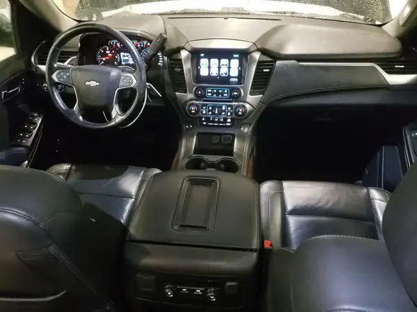 1GNSKHKC7KR365922 2019 CHEVROLET SUBURBAN - Image 8