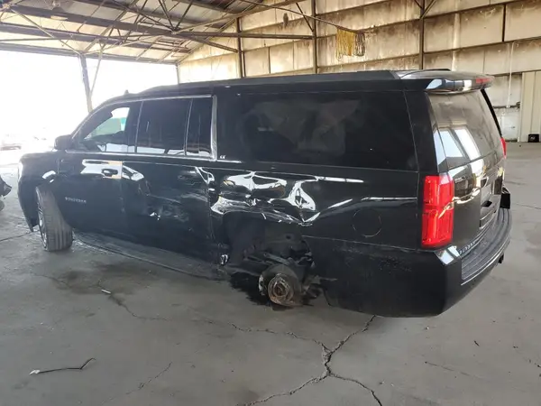 1GNSKHKC7KR367184 2019 CHEVROLET SUBURBAN - Image 2