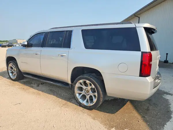 1GNSKHKC7KR395180 2019 CHEVROLET SUBURBAN - Image 2