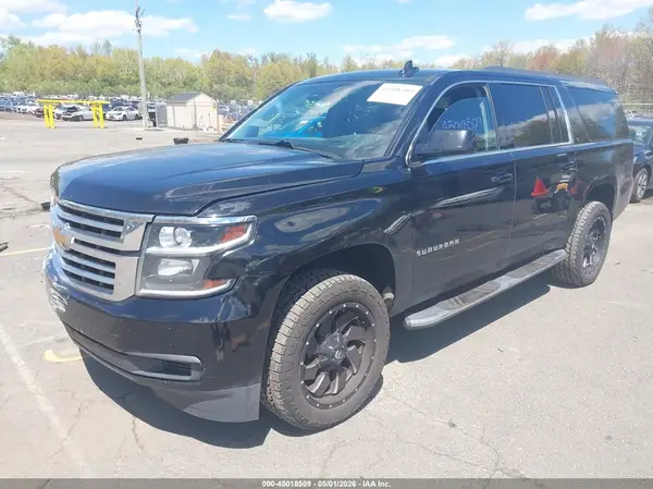1GNSKHKC8GR160410 2016 CHEVROLET SUBURBAN - Image 2