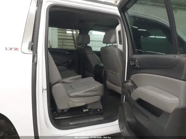 1GNSKHKC8GR220492 2016 CHEVROLET SUBURBAN - Image 8