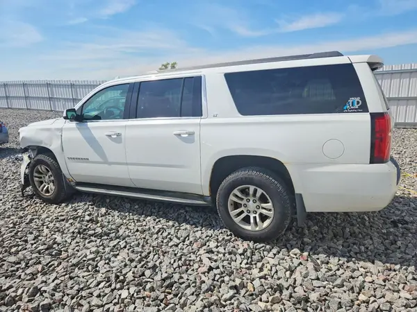 1GNSKHKC8GR317479 2016 CHEVROLET SUBURBAN - Image 2