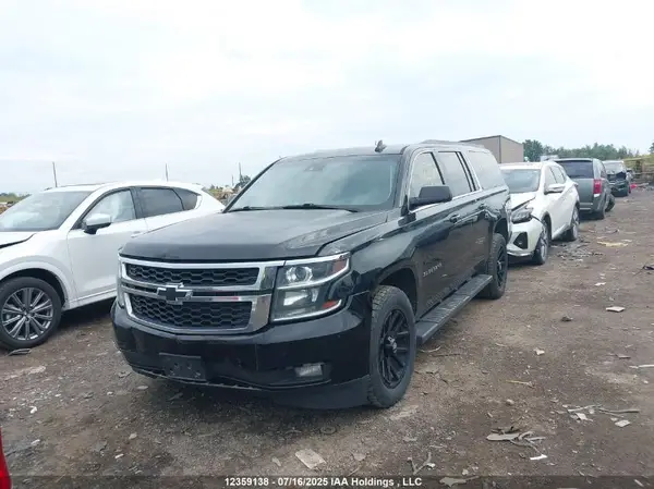 1GNSKHKC8GR333326 2016 CHEVROLET SUBURBAN - Image 2