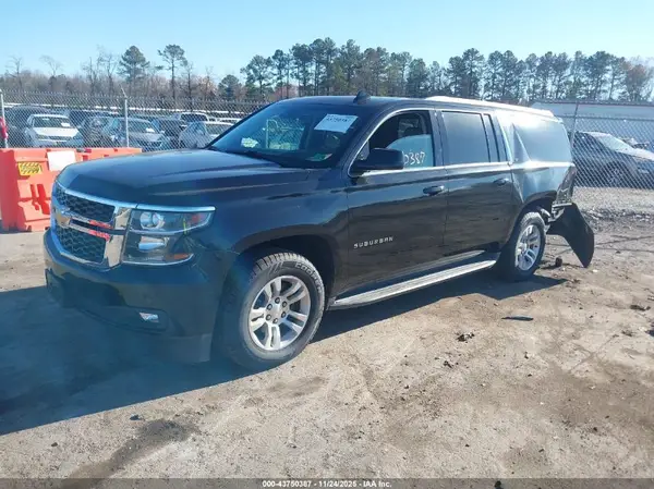 1GNSKHKC8GR359151 2016 CHEVROLET SUBURBAN - Image 2