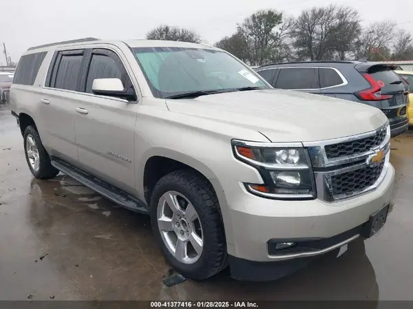 1GNSKHKC8GR401138 2016 CHEVROLET SUBURBAN - Image 1