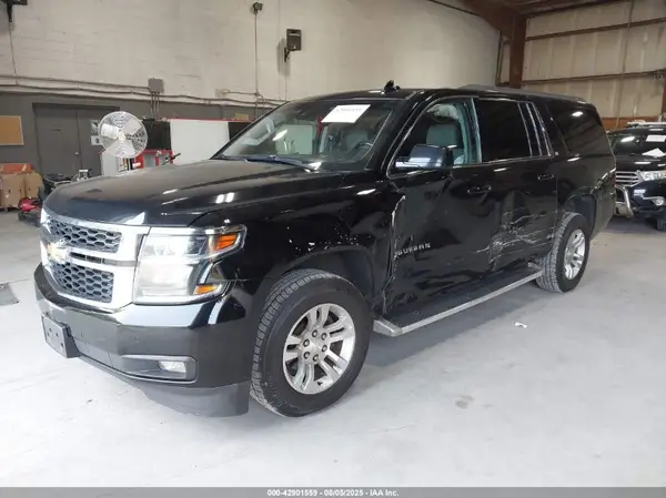 1GNSKHKC8GR402340 2016 CHEVROLET SUBURBAN - Image 2