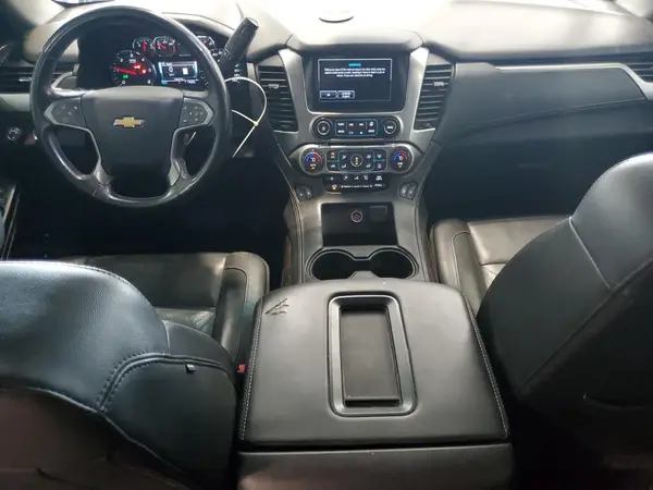 1GNSKHKC8HR117784 2017 CHEVROLET SUBURBAN - Image 8