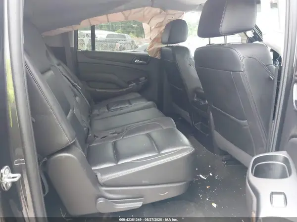 1GNSKHKC8HR169867 2017 CHEVROLET SUBURBAN - Image 8