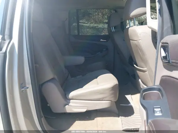 1GNSKHKC8HR170372 2017 CHEVROLET SUBURBAN - Image 8