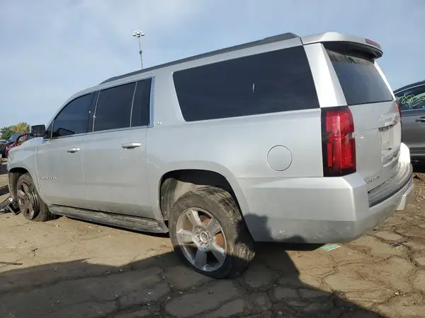 1GNSKHKC8HR282279 2017 CHEVROLET SUBURBAN - Image 2