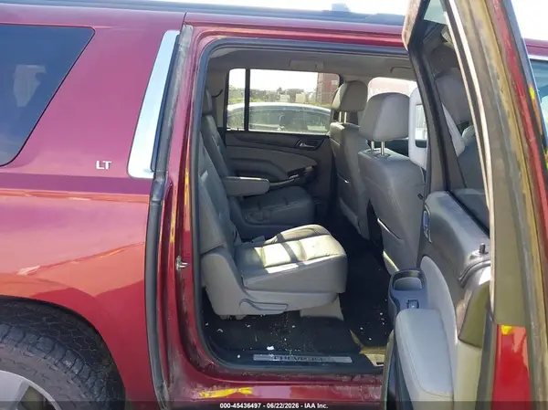 1GNSKHKC8HR325969 2017 CHEVROLET SUBURBAN - Image 8