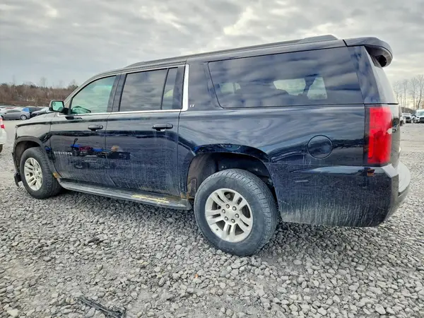 1GNSKHKC8HR327317 2017 CHEVROLET SUBURBAN - Image 2