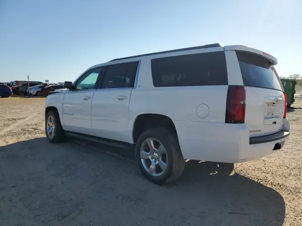 1GNSKHKC8HR333229 2017 CHEVROLET SUBURBAN - Image 2