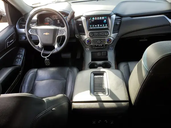 1GNSKHKC8HR339905 2017 CHEVROLET SUBURBAN - Image 8