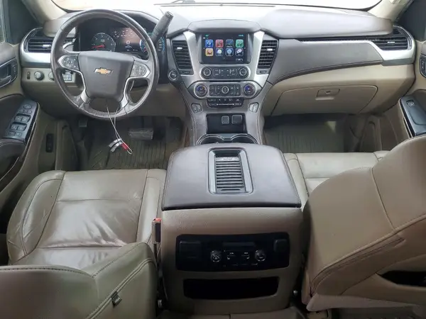 1GNSKHKC8HR399439 2017 CHEVROLET SUBURBAN - Image 8