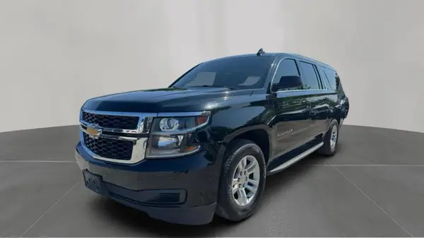 1GNSKHKC8JR111098 2018 CHEVROLET SUBURBAN - Image 2