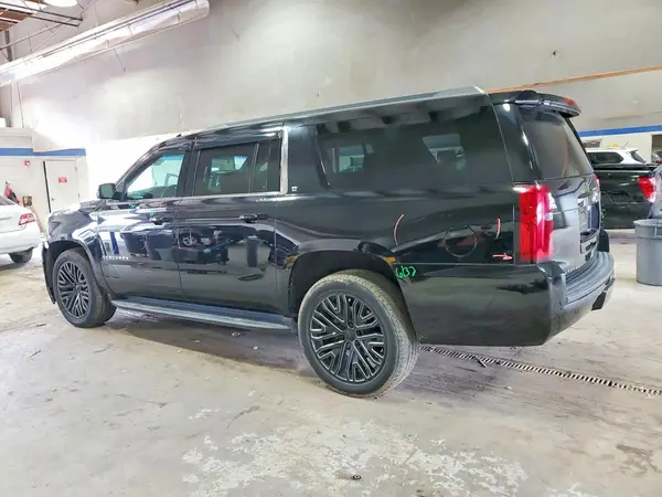 1GNSKHKC8JR151052 2018 CHEVROLET SUBURBAN - Image 2